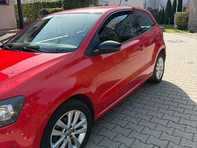Gebraucht VW Polo 85 PS (62 kW) 2012 Rot Kleinwagen