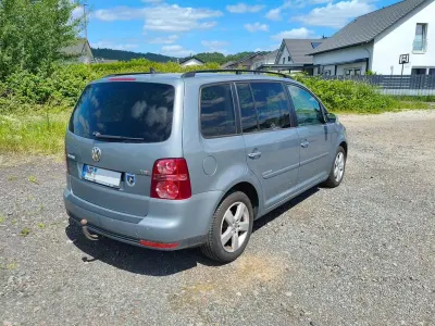Gebraucht VW Touran United 140 PS (102 kW) 2008 Grau Van / Kleinbus