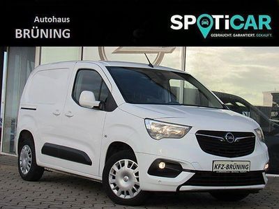 Gebraucht Opel Combo Edition 131 PS (96 kW) 2020 Weiß Van / Kleinbus