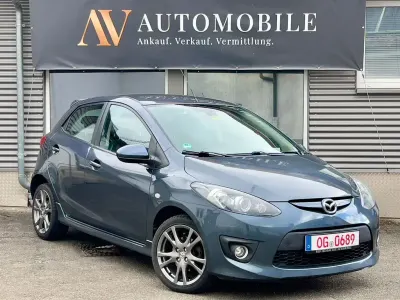 Gebraucht Mazda 2 Dynamic 90 PS (66 kW) 2009 Grau Kleinwagen