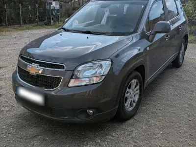 Gebraucht Chevrolet Orlando 140 PS (102 kW) 2011 Grau Van / Kleinbus