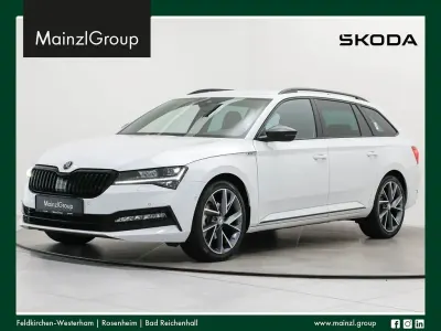 Gebraucht Skoda Superb SportLine 218 PS (160 kW) 2024 Moonweiß perleffekt Kombi