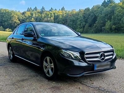 Mercedes E200
