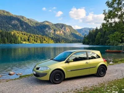 Gebraucht Renault Mégane II Dynamique 113 PS (83 kW) 2003 Grün Limousine