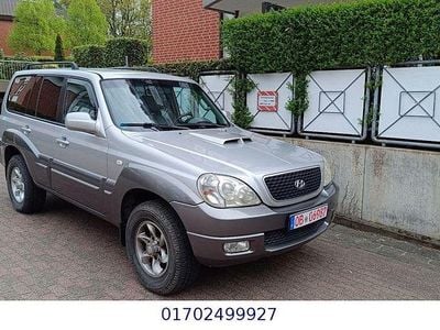 Usado Hyundai Terracan GLS 163 HP (119 kW) 2005 Prateado SUV