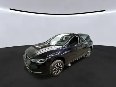Gebraucht VW Golf VIII Active 150 PS (110 kW) 2023 Schwarz Limousine