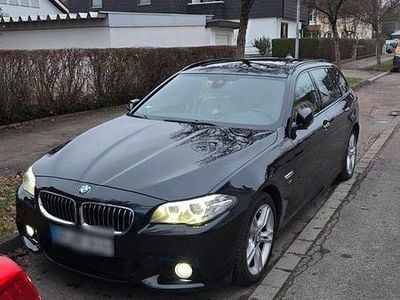 Gebraucht BMW 525 Luxury Line 218 PS (160 kW) 2015 Blau Limousine