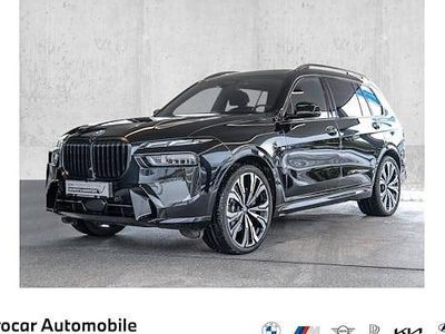 Second-hand BMW X7 Comfort Edition 352 CP (258 kW) 2025 Negru SUV
