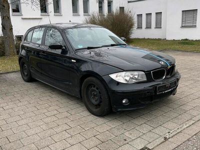 gebraucht BMW 118 i 8-Fach bereift/NAVI/KLIMA/Sitzheizung