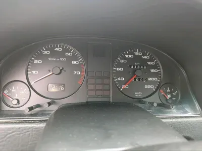 Gebraucht Audi 80 90 PS (66 kW) 1988 Rot Limousine