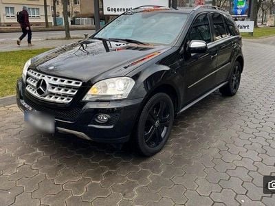 Gebraucht Mercedes ML350 224 PS (164 kW) 2009 Schwarz SUV