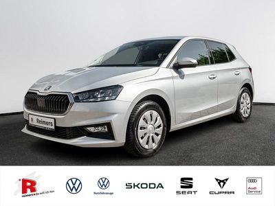 Silber Gebraucht 2024 Skoda Fabia Selection Kleinwagen | 15.990 € (Guter Preis)