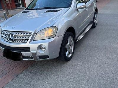 Mercedes ML320