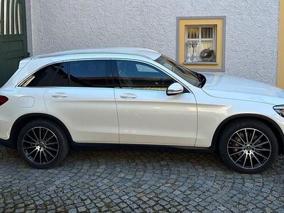 Gebraucht Mercedes GLC250 AMG line 204 PS (150 kW) 2018 Weiß SUV