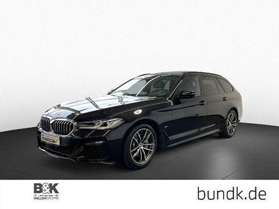 gebraucht BMW 530 530 i T xDri M Sport - Laser,DAProf,Pano,HUD,360° Sportpaket Bluetooth Navi Volll