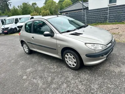 Occasion Peugeot 206 60 PK (44 kW) 2004 Grijs Hatchback