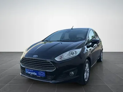 Gebraucht Ford Fiesta Titanium 101 PS (74 kW) 2015 Schwarz Kleinwagen