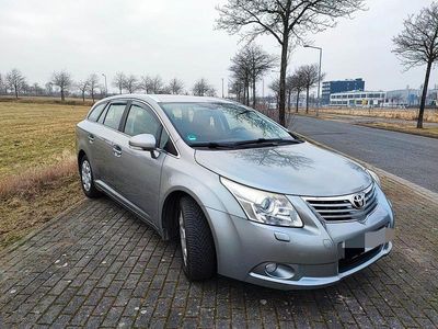 Gebraucht Toyota Avensis Sol 147 PS (108 kW) 2010 Grau Kombi
