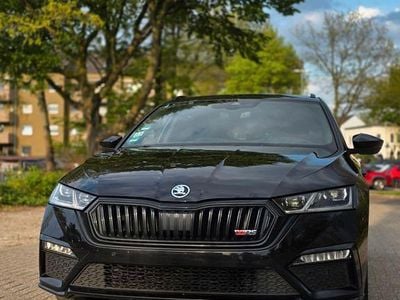 Usata Skoda Octavia RS 200 CV (147 kW) 2022 Nero Station wagon