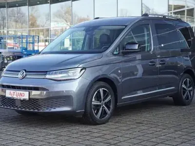 Usata VW Caddy Style 122 CV (89 kW) 2021 Grigio Monovolume