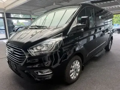 Gebraucht Ford Transit 170 PS (125 kW) 2018 Schwarz Van / Kleinbus
