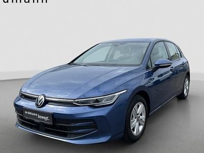 Gebraucht VW Golf VIII Life 116 PS (85 kW) 2024 Anemonenblau metallic Limousine