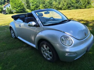 Gebraucht VW New Beetle 116 PS (85 kW) 2004 Silber Kleinwagen