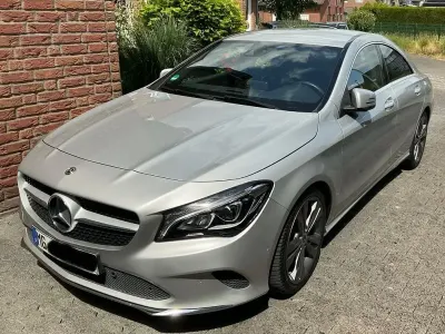 Gebraucht Mercedes CLA200 Business 136 PS (100 kW) 2018 Silber Coupé