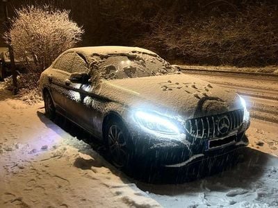 Gebraucht Mercedes C180 116 PS (85 kW) 2019 Blau Limousine