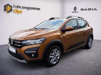 Gebraucht Dacia Sandero Comfort 91 PS (66 kW) 2022 Orange Limousine