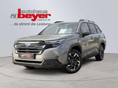 Nouă Subaru Forester Exclusive+ 136 CP (100 kW) 2026 River rock pearl SUV