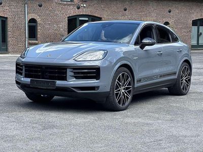 Second-hand Porsche Cayenne E-Hybrid Coupe 470 CP (345 kW) 2023 Gri Coupe