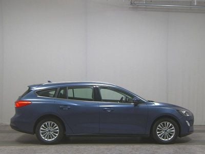Gebraucht Ford Focus Titanium 125 PS (91 kW) 2021 Blau Kombi
