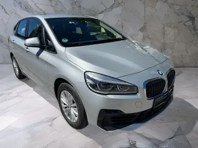 Gebraucht BMW 218 Advantage 150 PS (110 kW) 2021 Silber Limousine