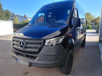 Blau Gebraucht 2021 Mercedes Sprinter Van | 75.000 €