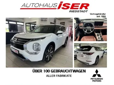 Neu Mitsubishi Outlander P-HEV Top 306 PS (225 kW) 2026 S) (weiss SUV