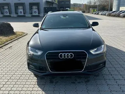 Gebraucht Audi A4 Sport 224 PS (164 kW) 2014 Schwarz Kombi