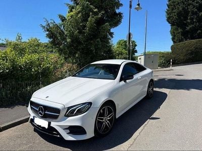 Mercedes E200