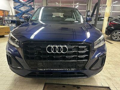 Blau Gebraucht 2022 Audi Q2 Advanced SUV | 21.900 €