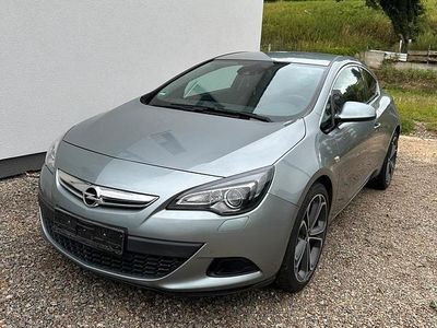 Opel Astra GTC