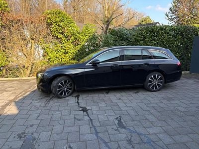 Gebraucht Mercedes E300 AMG line 306 PS (225 kW) 2021 Schwarz Kombi