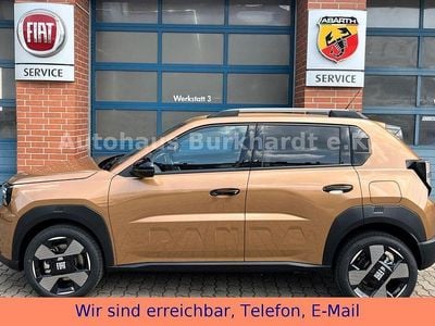 Neu Fiat Grande Panda La Prima 83 kW (113 PS) 2025 Braun Kleinwagen
