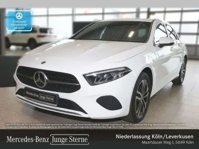Gebraucht Mercedes A250 Progressive 163 PS (119 kW) 2025 Weiß Limousine