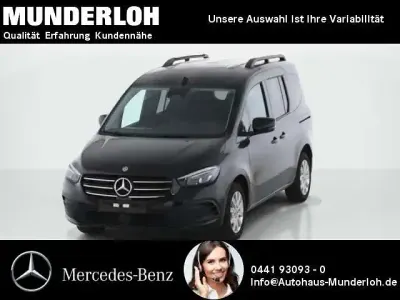 Gebraucht Mercedes T180 Progressive 131 PS (96 kW) 2025 Schwarz Van / Kleinbus
