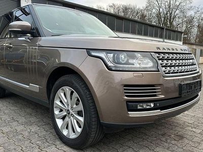 Gebraucht Land Rover Range Rover Vogue 258 PS (189 kW) 2015 Gold SUV