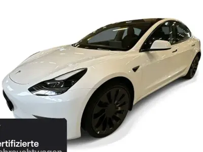 Gebraucht Tesla Model 3 Performance 377 kW (513 PS) 2022 Pearl white multicoat Limousine