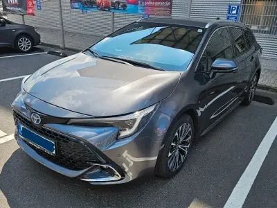 Gebraucht Toyota Corolla Team 184 PS (135 kW) 2023 Grau Kombi