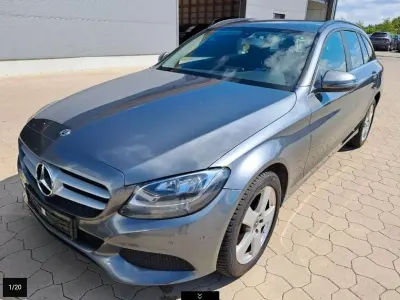 Gebraucht Mercedes C250 204 PS (150 kW) 2017 Grau Limousine