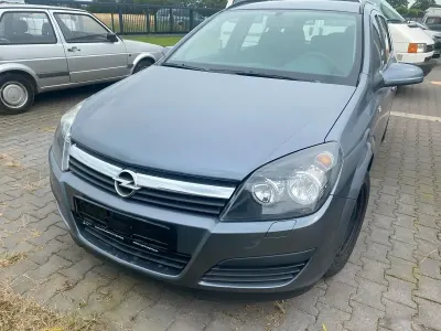 Gebraucht Opel Astra 2005 Silber Kombi