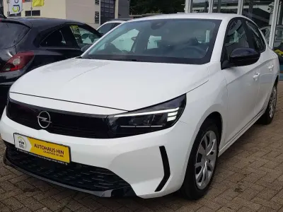 Gebraucht Opel Corsa 75 PS (55 kW) 2023 Lack weiss banquise Kleinwagen
